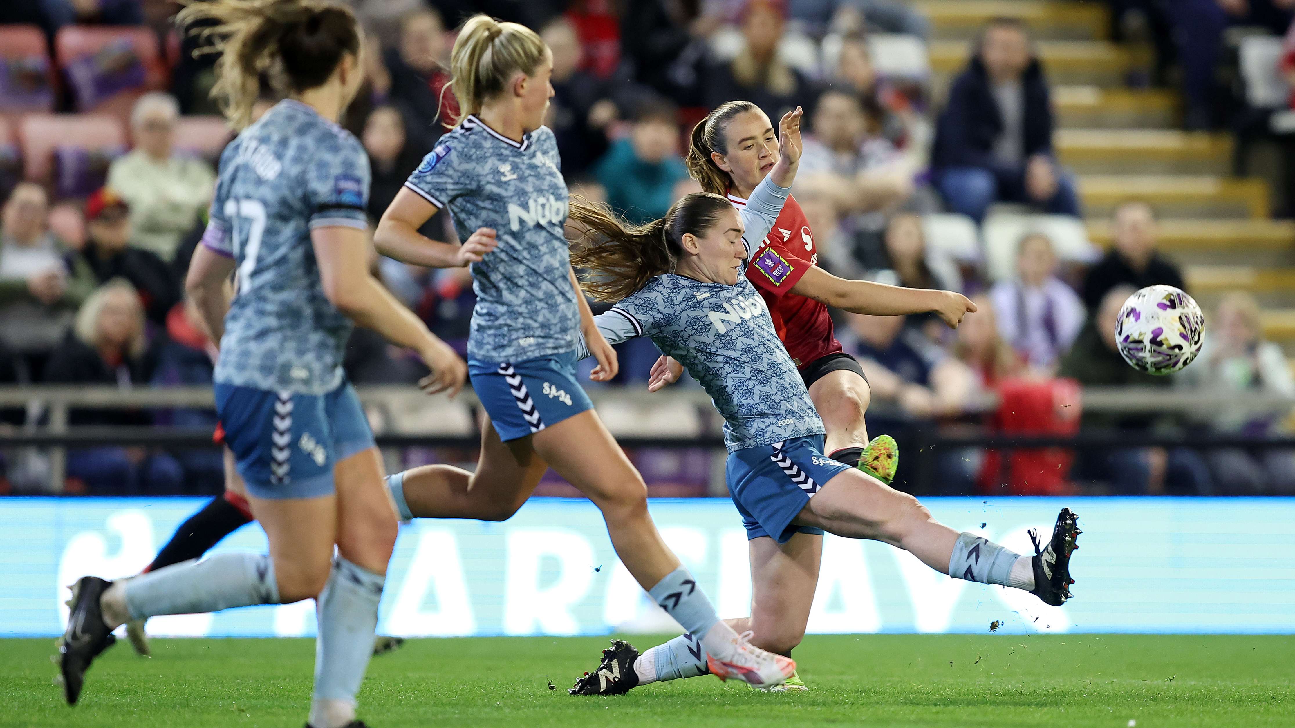 场不败的佳 场不败的佳