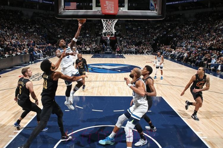 NBA-爱德华兹生涯1万分米切尔30+7 森林狼胜骑士